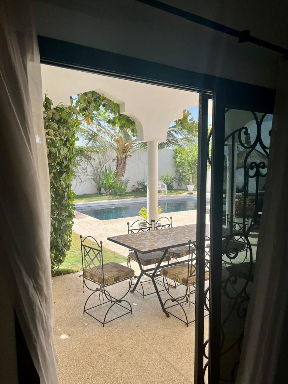 La Baraka, Extravagant Villa For 8 With Pool In Saly Gandigal Esterno foto